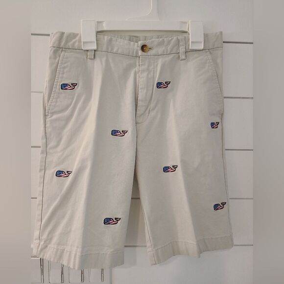 Vineyard Vines Khaki Flat Front Shorts with Whale Embroidery - Picture 1 of 7